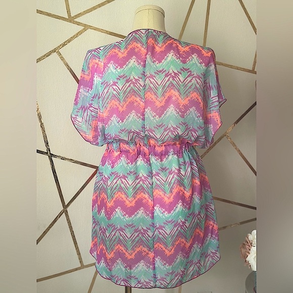 Miken Colorful Chevron Pattern Cover-Up (870) - Picture 2 of 10